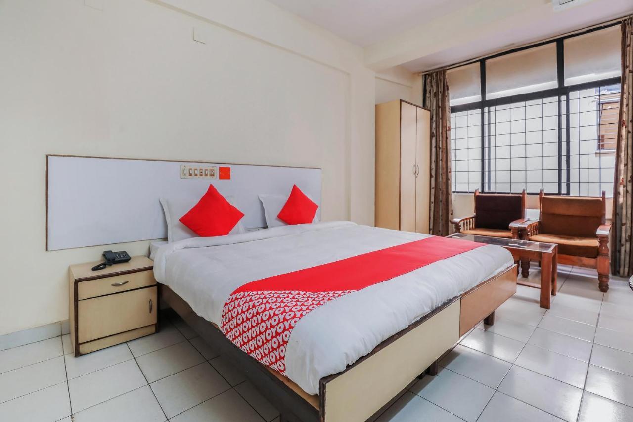 Oyo Hotel Hindustan Deluxe Mangalore Eksteriør billede
